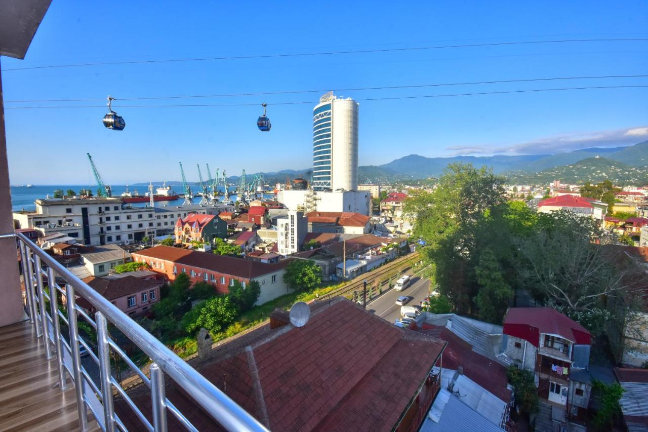 Hotel Chveni Sakhli Batumi Exterior foto